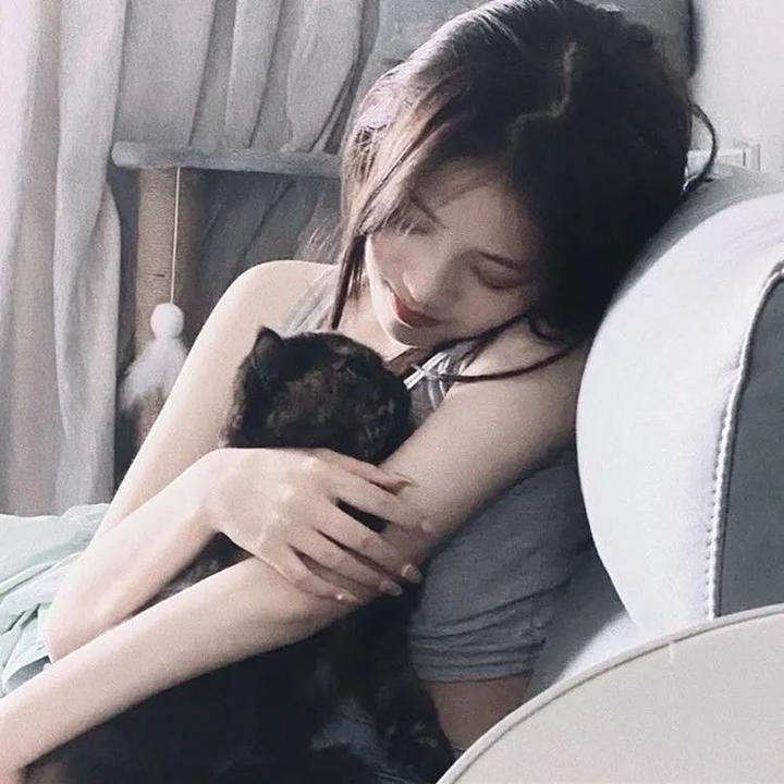 家有蛇仙美貌妻